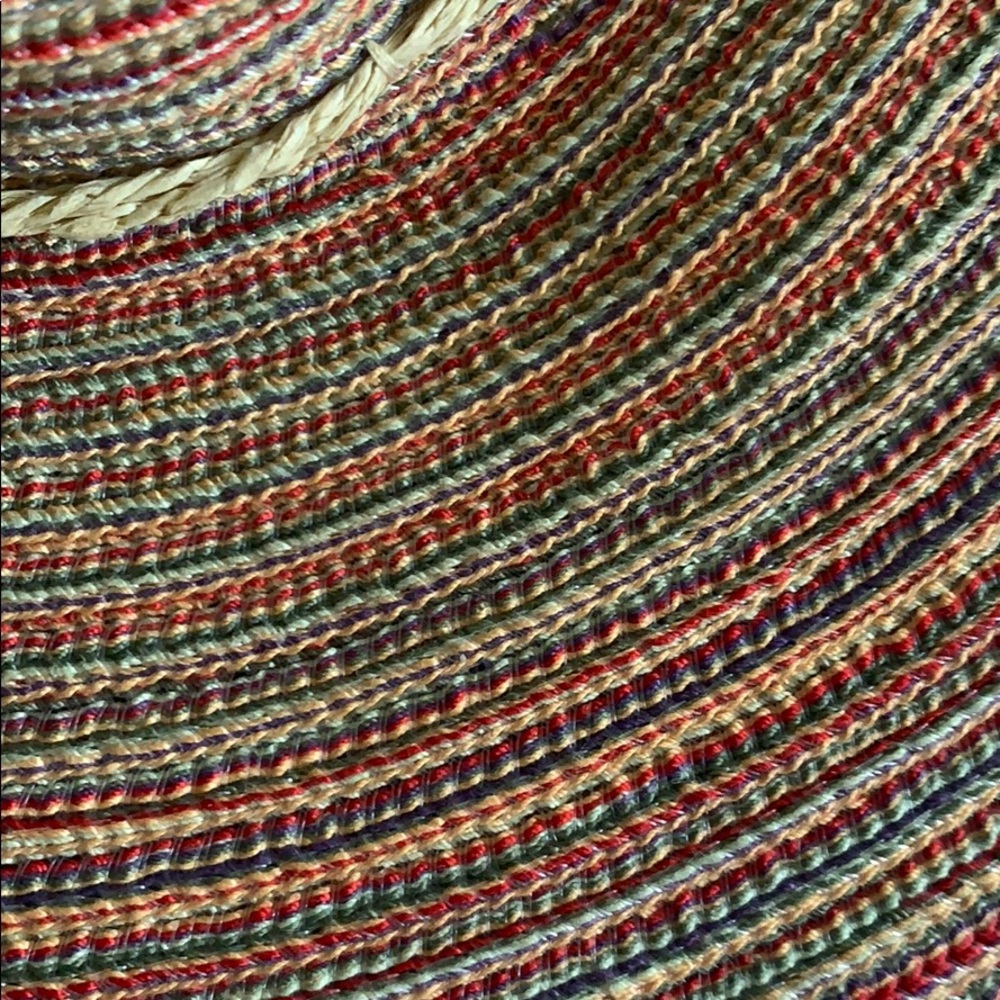 Straw hat - Picture 8 of 8